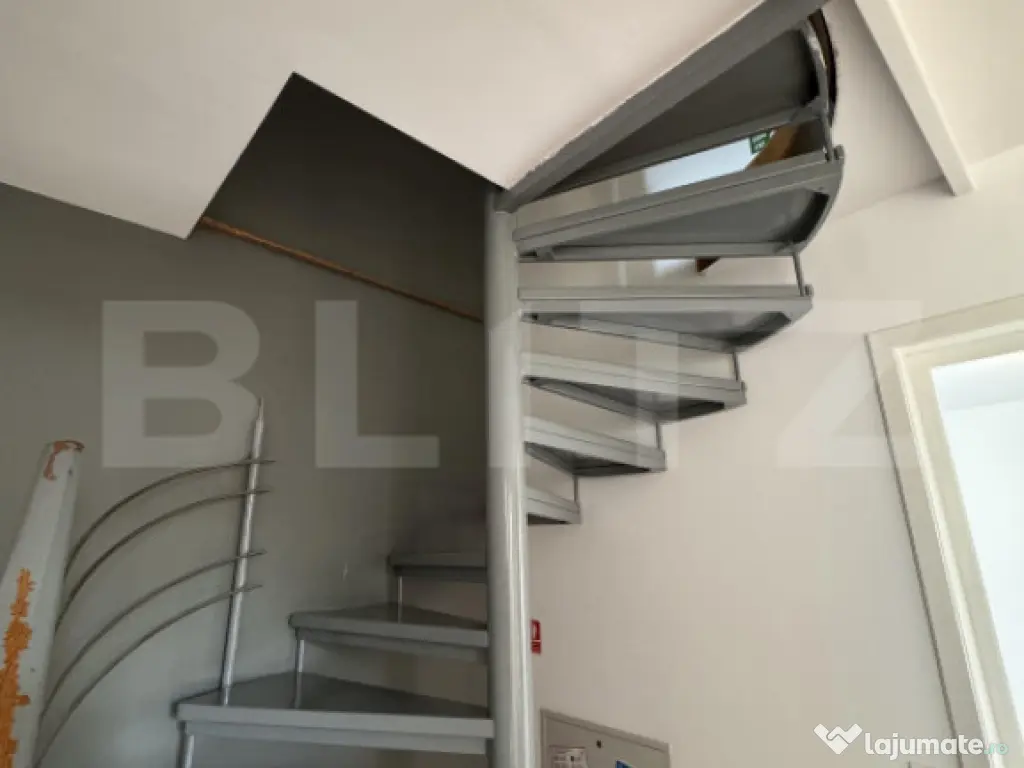 Casa individuala, 330 mp, 6 locuri parcare, Zorilor 