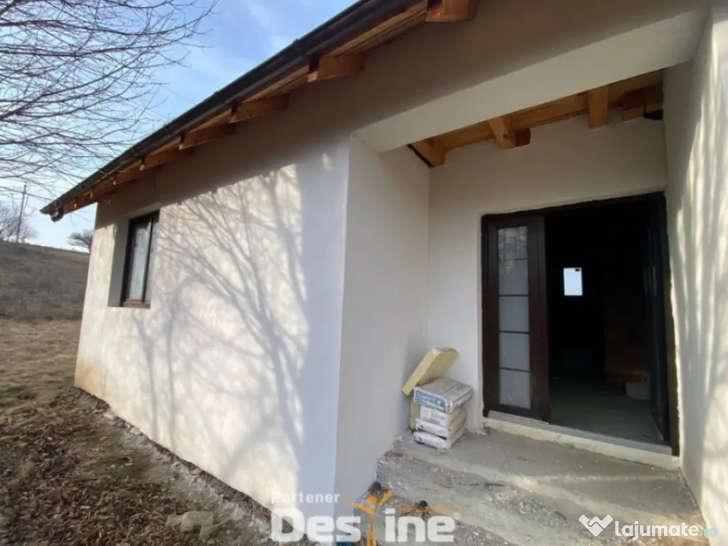 Casa Ciritei 180mp 80.000€ 500mp Teren