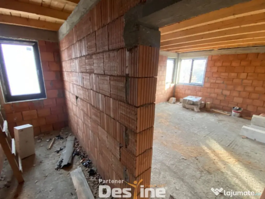 Casa Ciritei 180mp 80.000€ 500mp Teren