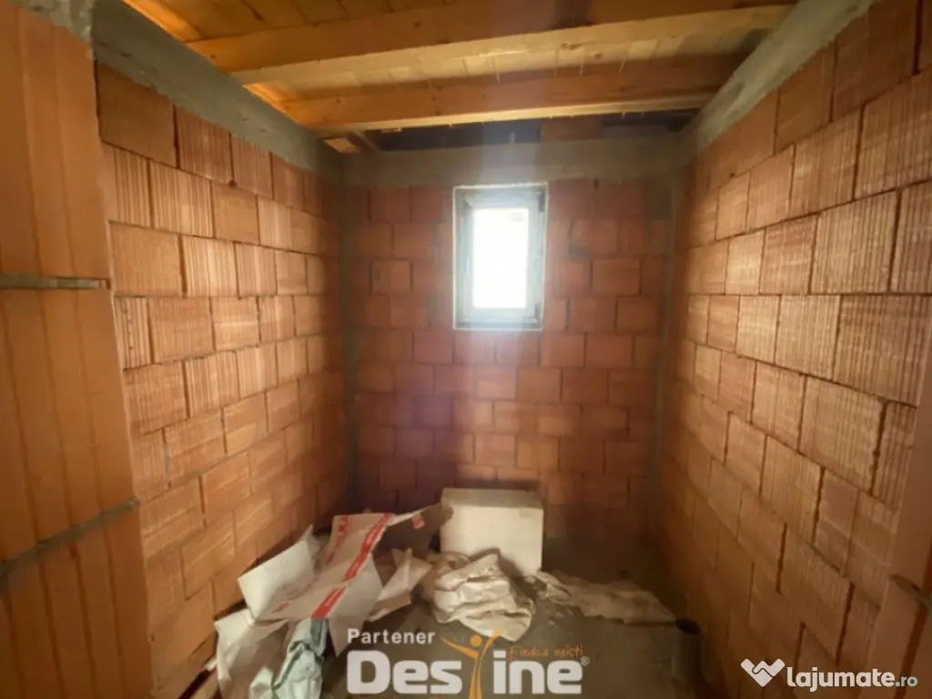 Casa Ciritei 180mp 80.000€ 500mp Teren