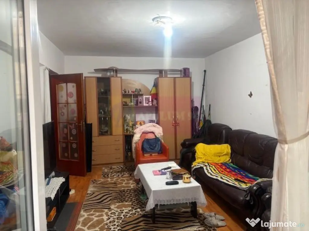 Apartament 3 camere Soseaua Vergului- Parcul Morarilor. 