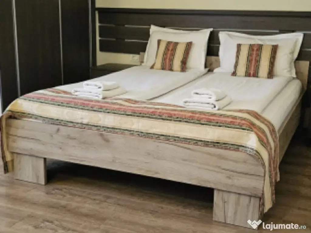 Studio 50 mp, curte interioara, etaj intermediar, situat Cen 