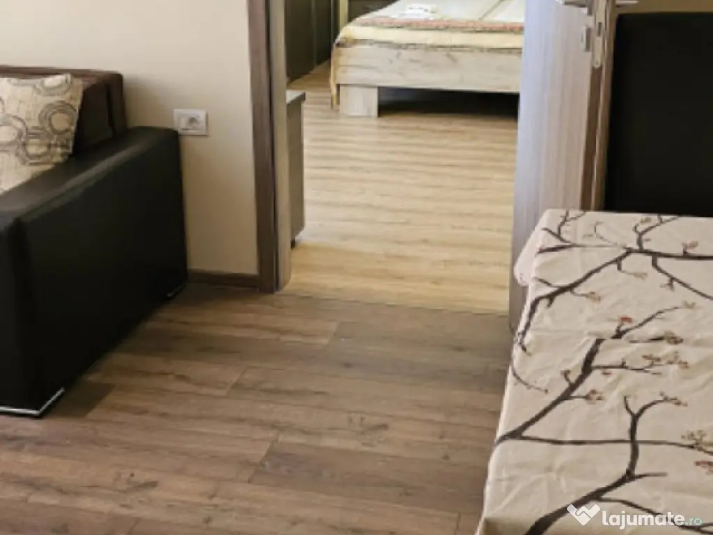 Studio 50 mp, curte interioara, etaj intermediar, situat Cen 