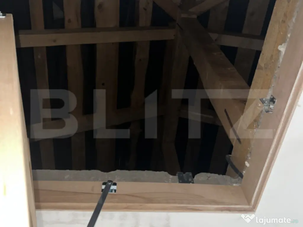 Duplex 4 camere, zona Logos Bistrita, acces in curte din 2 f 