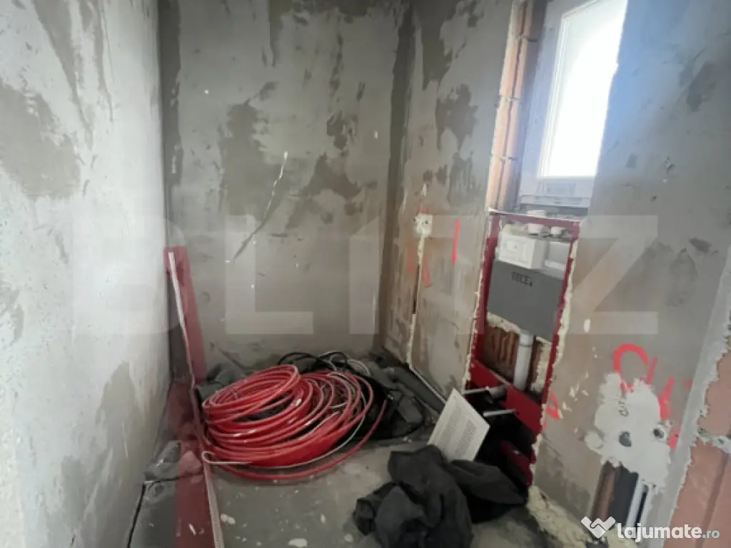 Duplex 4 camere, zona Logos Bistrita, acces in curte din 2 f 