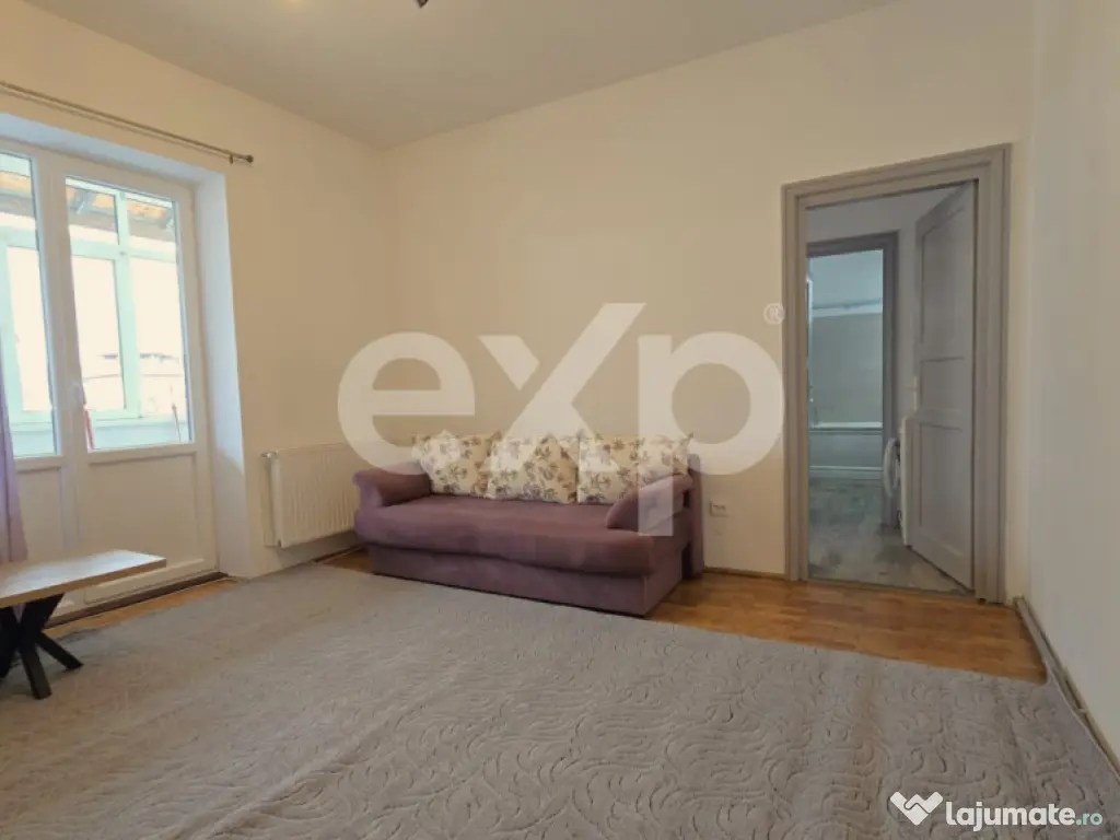 Apartament două camere Astra blocuri tip vila 