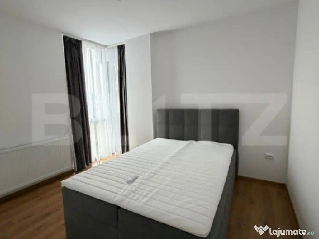 Apartament 3 camere, 2 bai, parcare, prima inchiriere, zona 