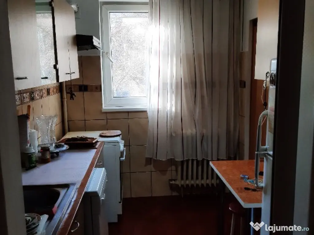 Vand apartament doua camere Camill Ressu sector 3 Bucuresti