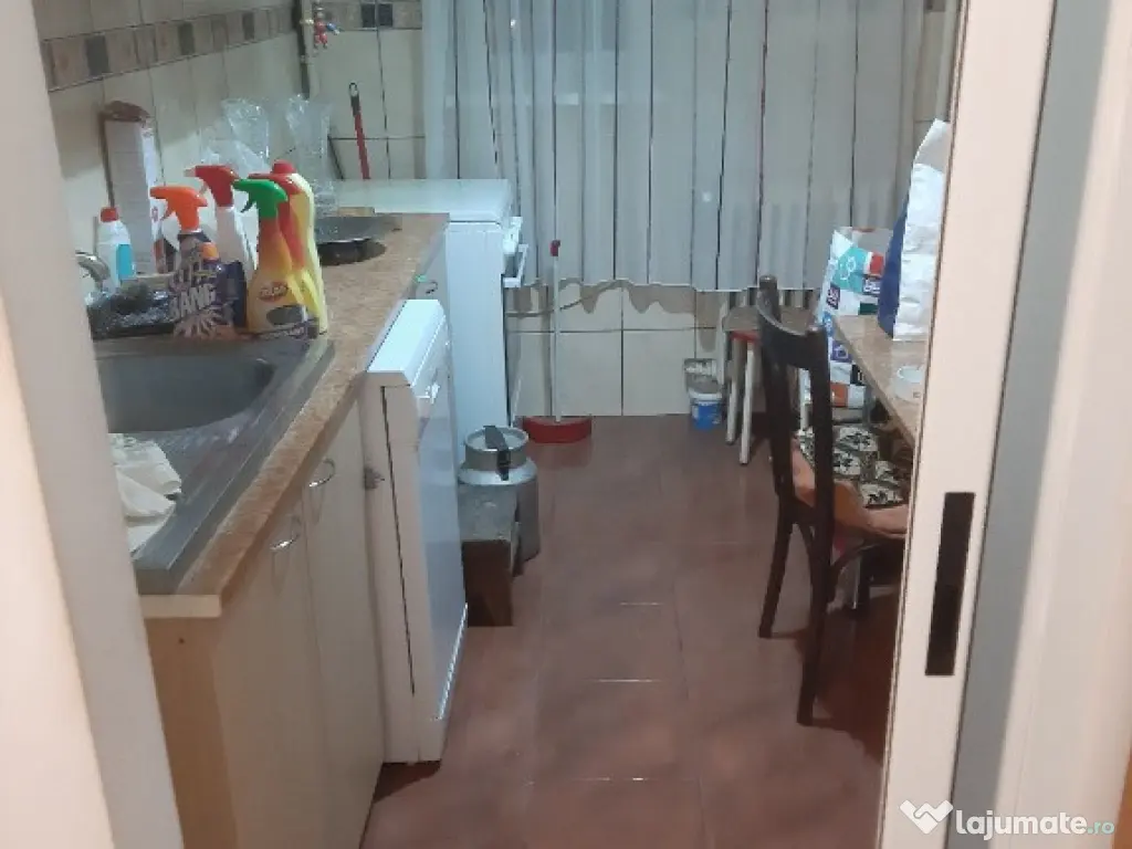 Vand apartament doua camere Camill Ressu sector 3 Bucuresti