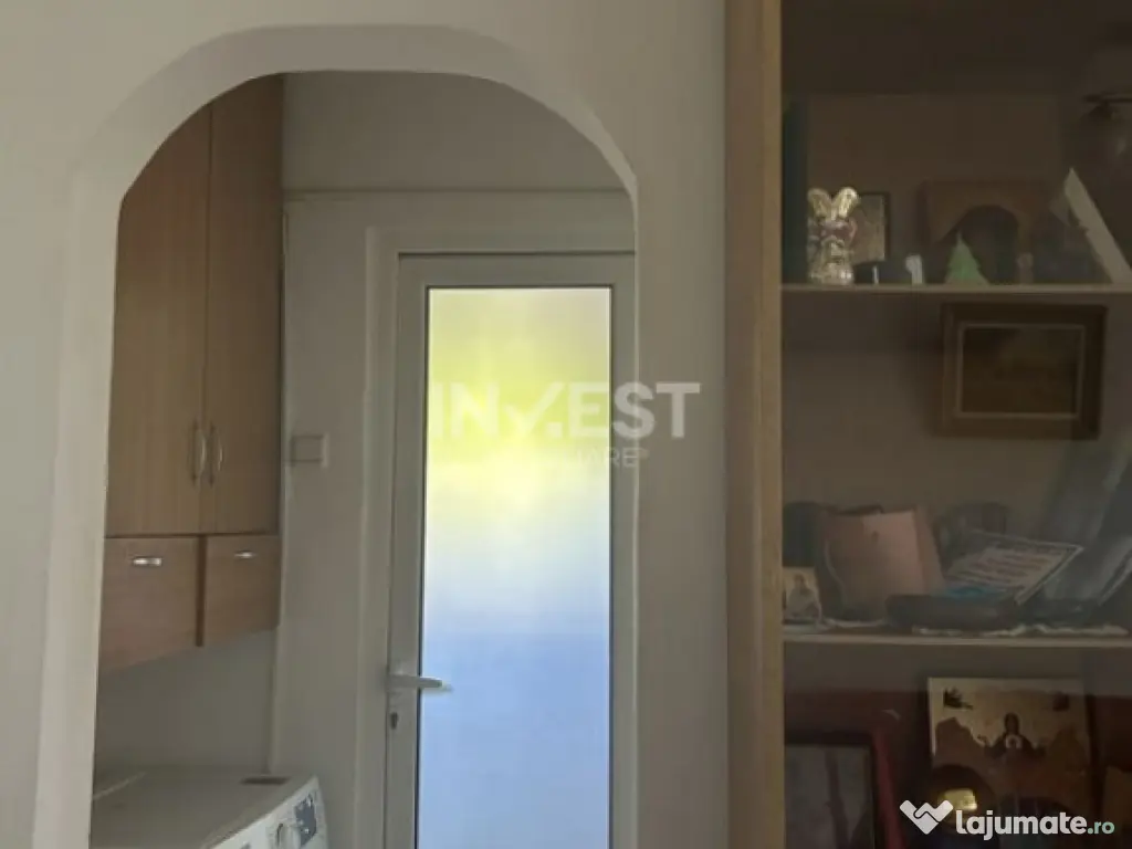 Apartament de vanzare 3 camere, zona Pacurari, Iasi 