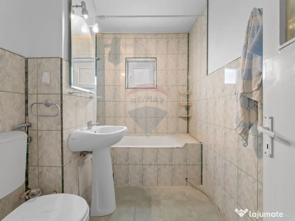 Apartament 3 camere, decomandat, Micalaca 300 -N.Titulesc...