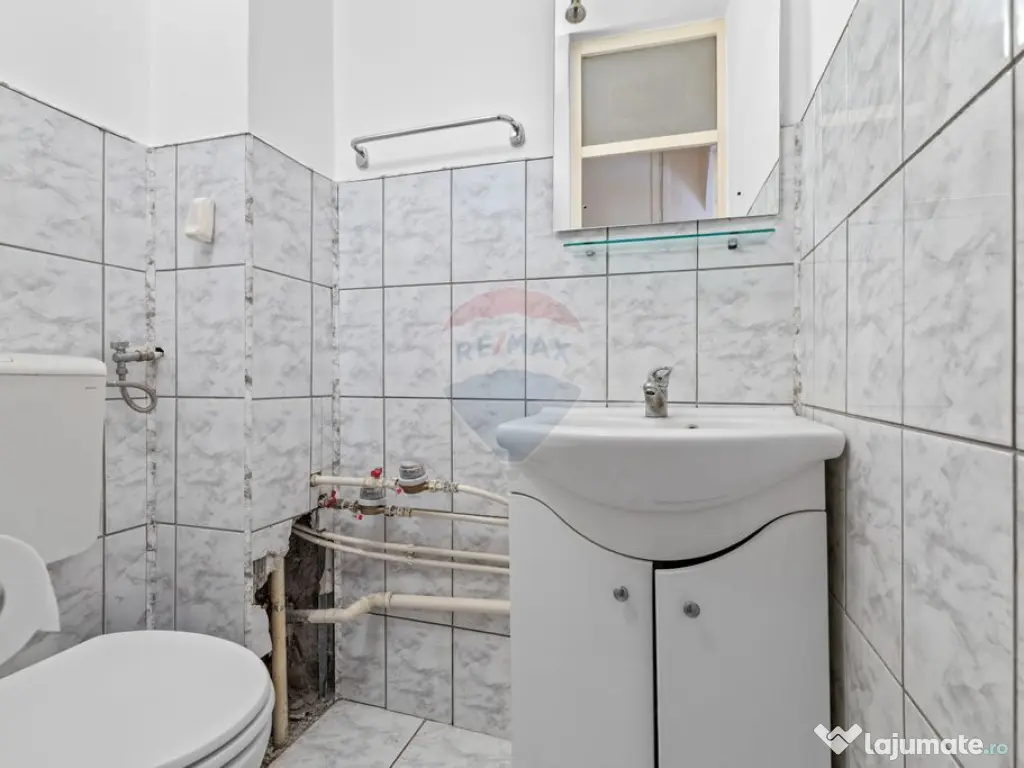 Apartament 3 camere, decomandat, Micalaca 300 -N.Titulesc...