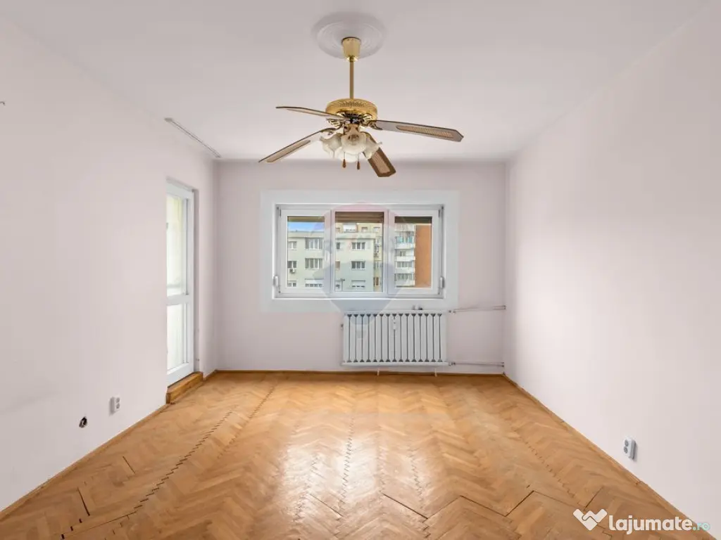 Apartament 3 camere, decomandat, Micalaca 300 -N.Titulesc...