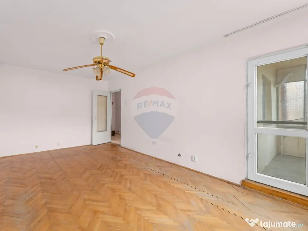 Apartament 3 camere, decomandat, Micalaca 300 -N.Titulesc...