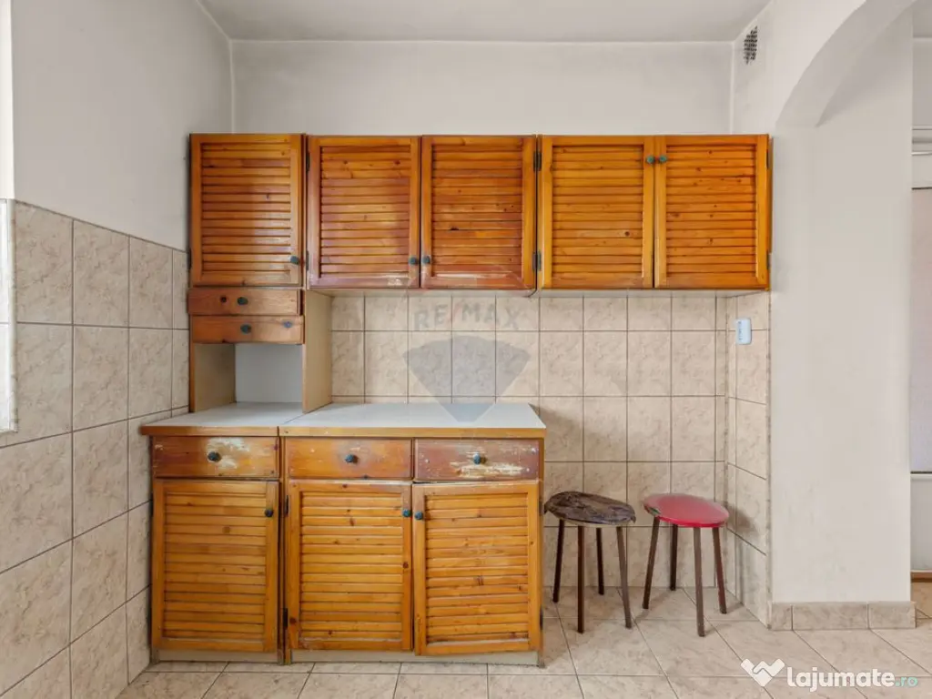 Apartament 3 camere, decomandat, Micalaca 300 -N.Titulesc...