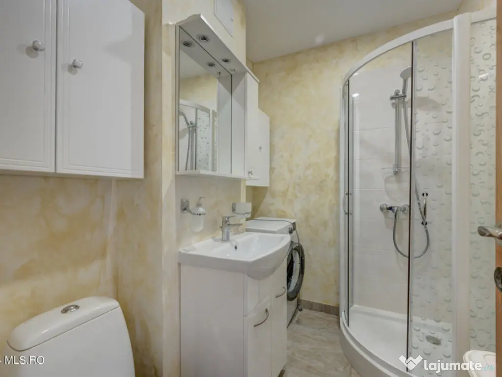 Apartament 2 camere, Titan, zona 1 Decembrie 