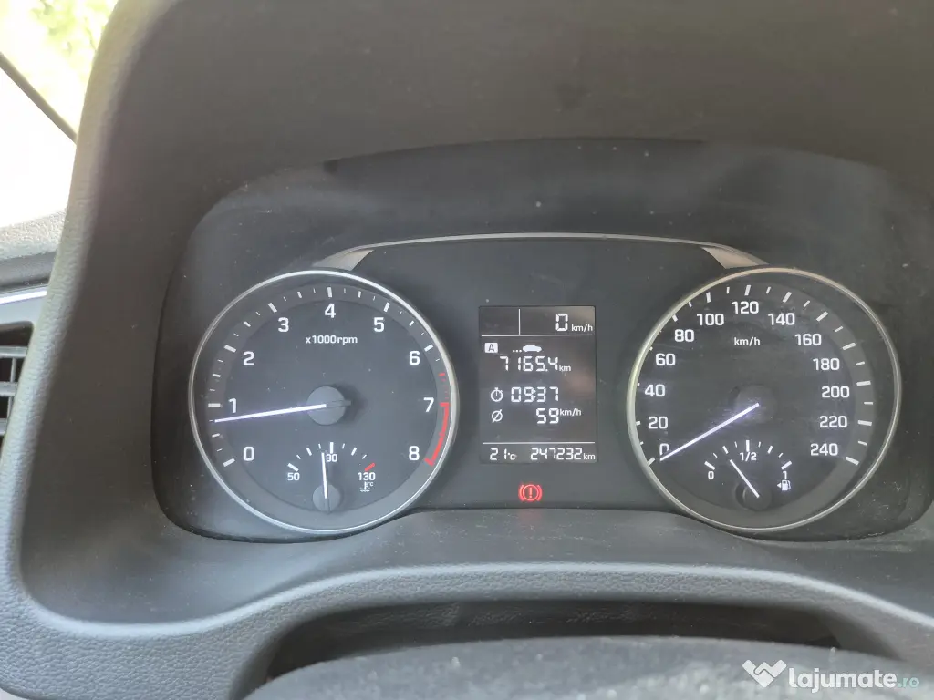 VAND HYUNDAI ELANTRA