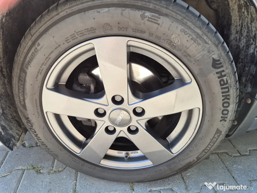 VAND HYUNDAI ELANTRA