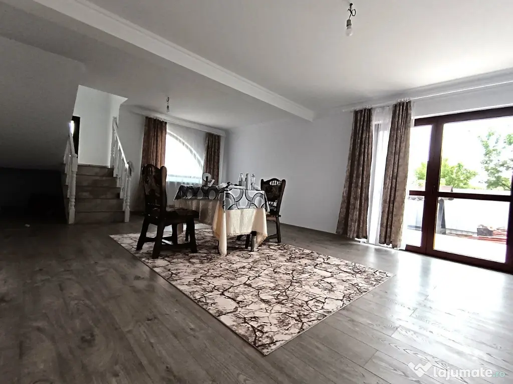 Vila de LUX in Scheia 