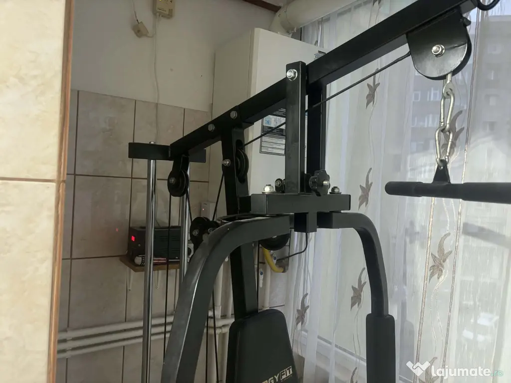 Aparat de forță multifuncțional