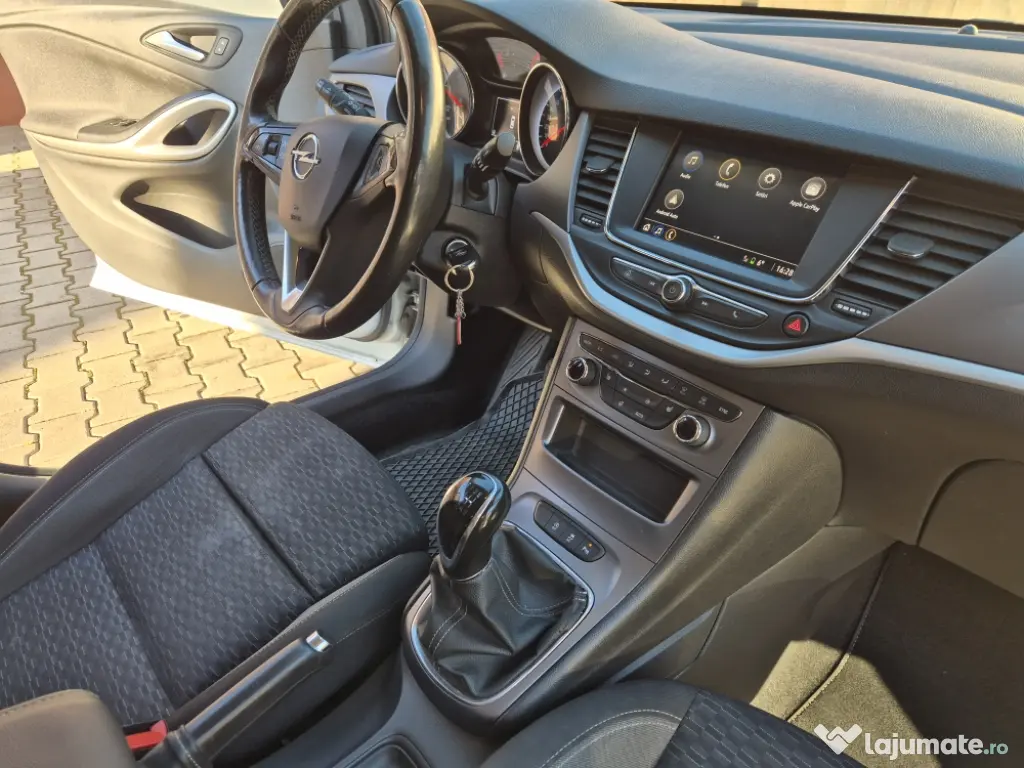 Opel Astra Sports Tourer An 2021 