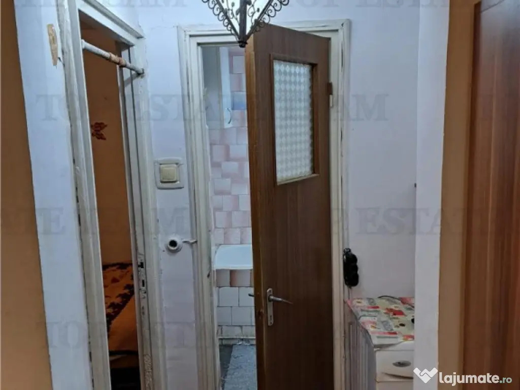 Apartament 2 camere centrala proprie metrou Lujerului 