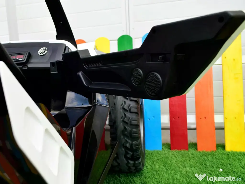 UTV electric pentru 4 copii, Kinderauto BJX1928 24V 14Ah , 500W White 