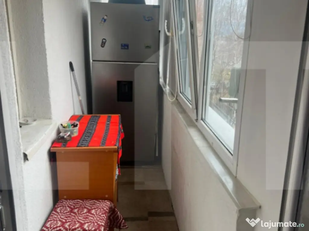 Garsonieră 28 mp, renovată complet, mobilată modern 