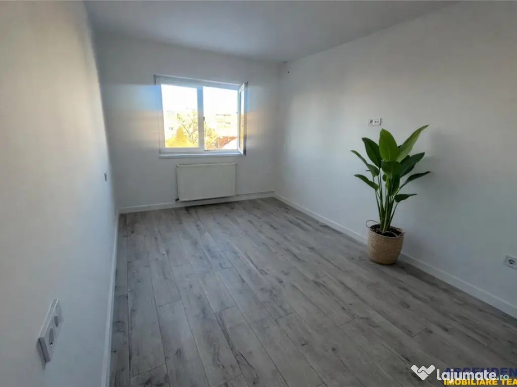 Structura decomandata, renovat, balcon tip loja, Bartolomeu,