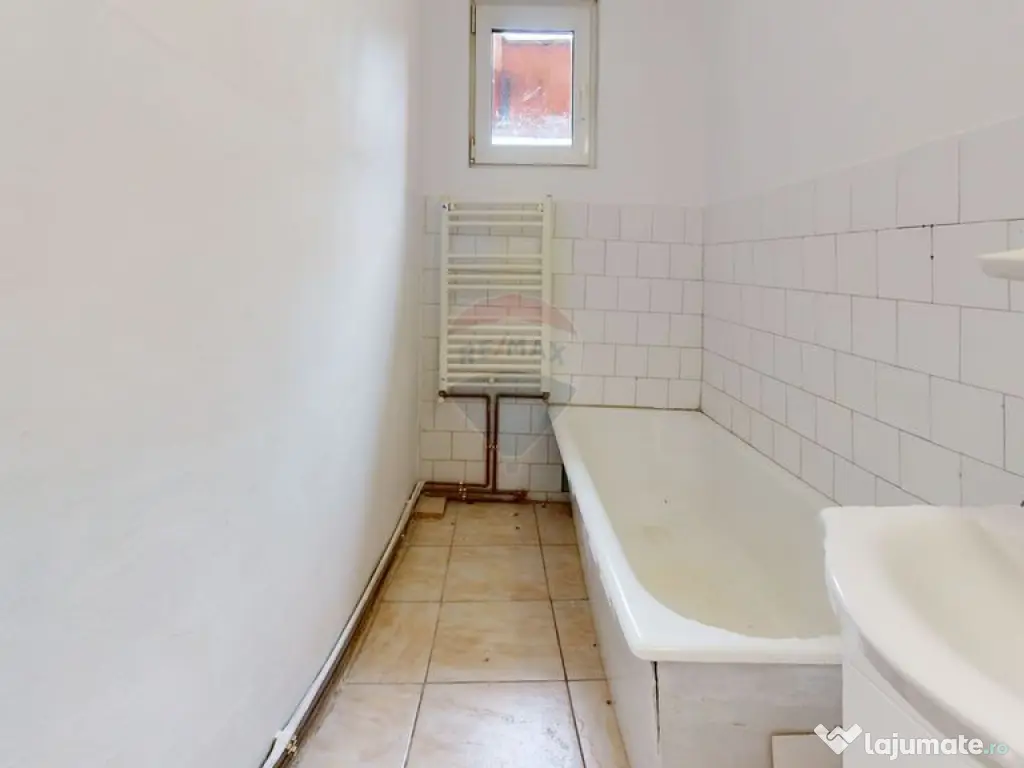 DECOMANDAT| Zona ASTRA | 58 MP TOTALI | PRIVELISTE |