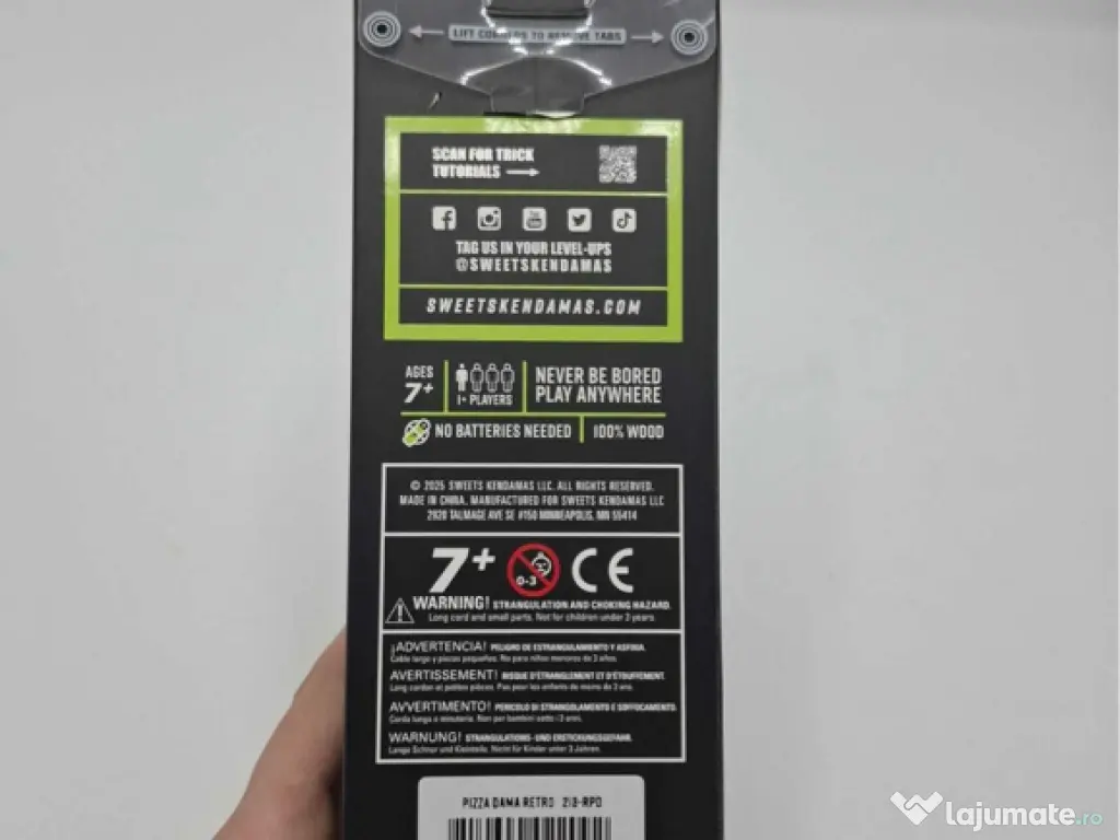 Kendama Pizza noua nescoasă din cutie si perfect noua.