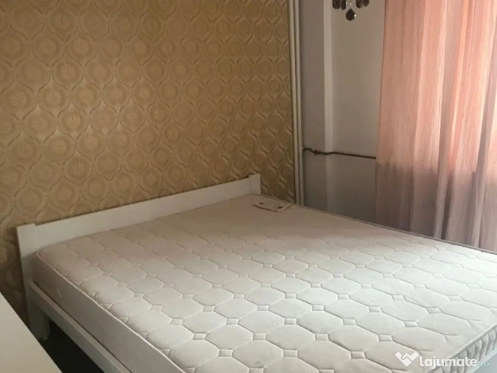 Apartament 4 cam de inchiriat 