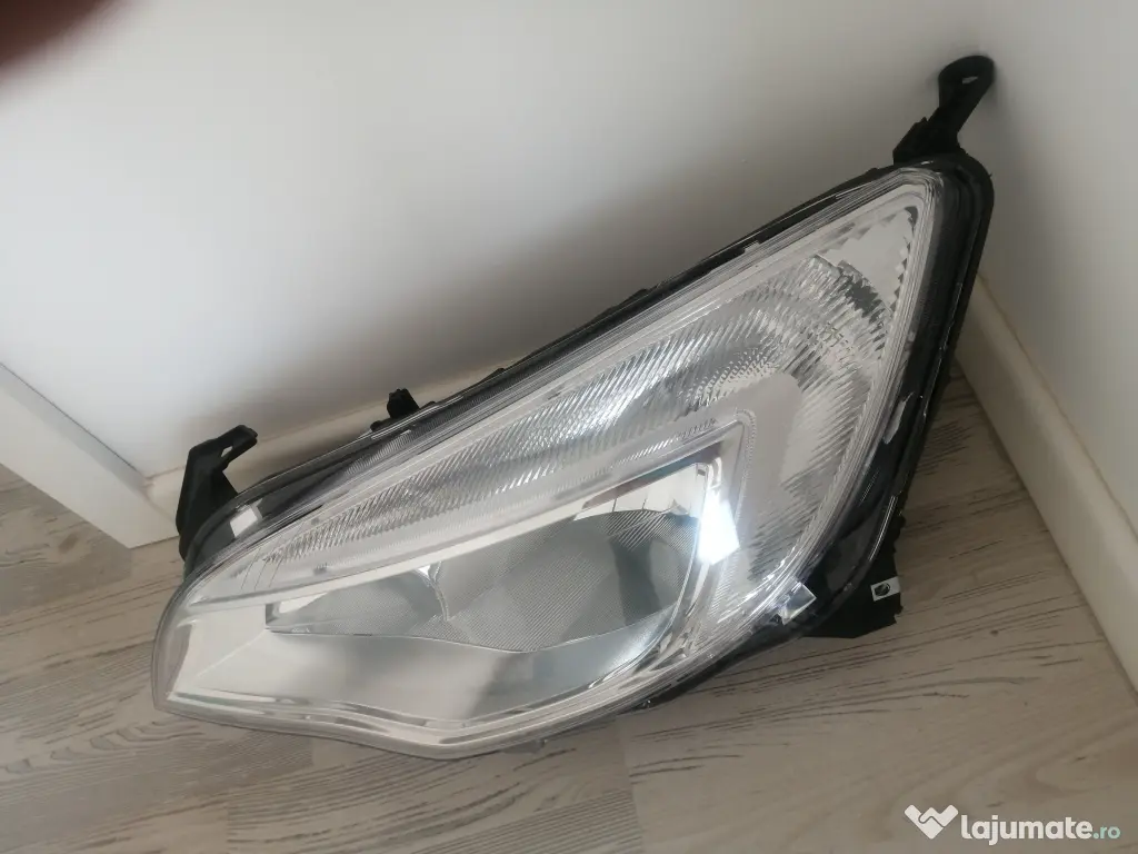 far Opel Astra J stanga 