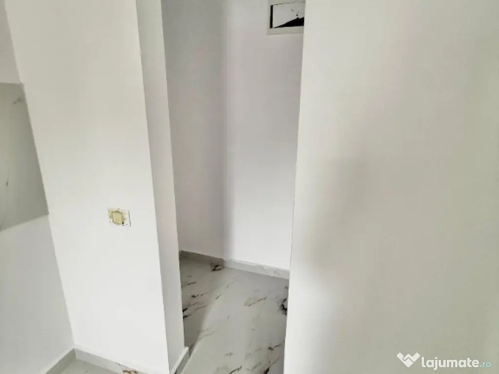 Garsoniera cartier Militari Residence- mutare imediata!!