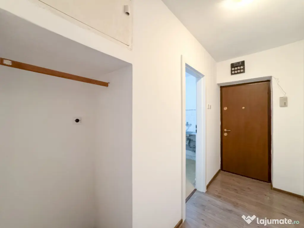 Apartament 3 camere Piata Sudului - pozitie excelenta 