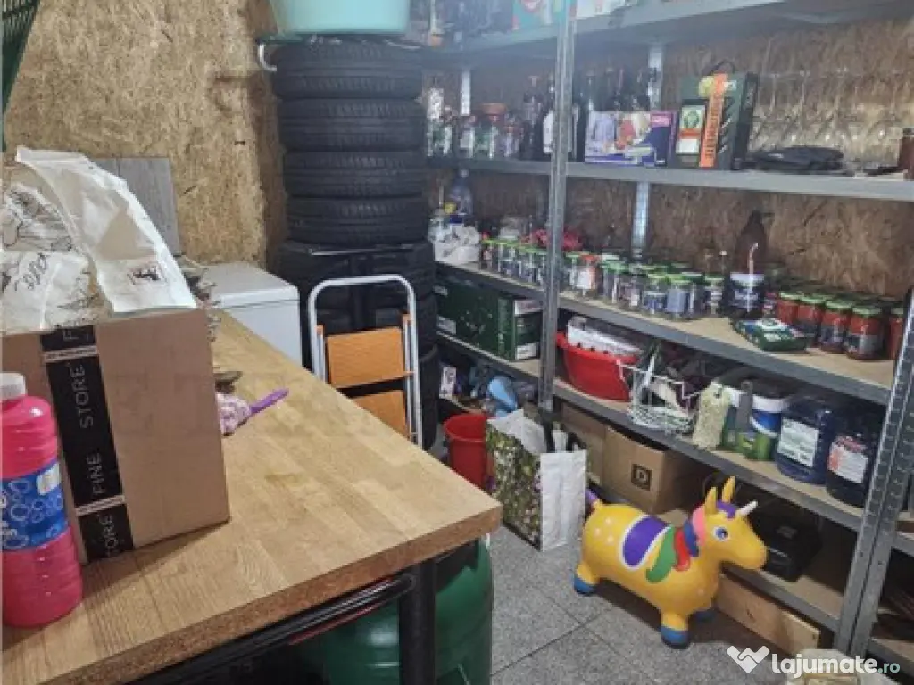 GATA DE MUTARE! Vila cocheta 4 camere mobilata in Dragomires 