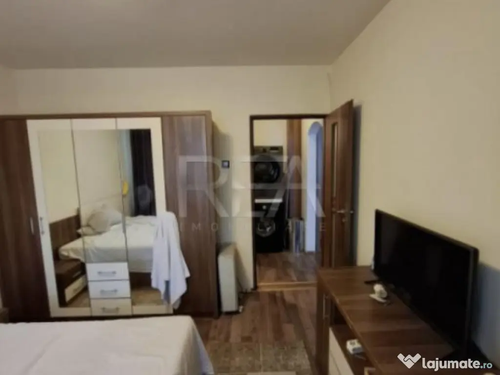 3 camere, 1/4, anvelopat, 2 boxe 20mp-Apusului 