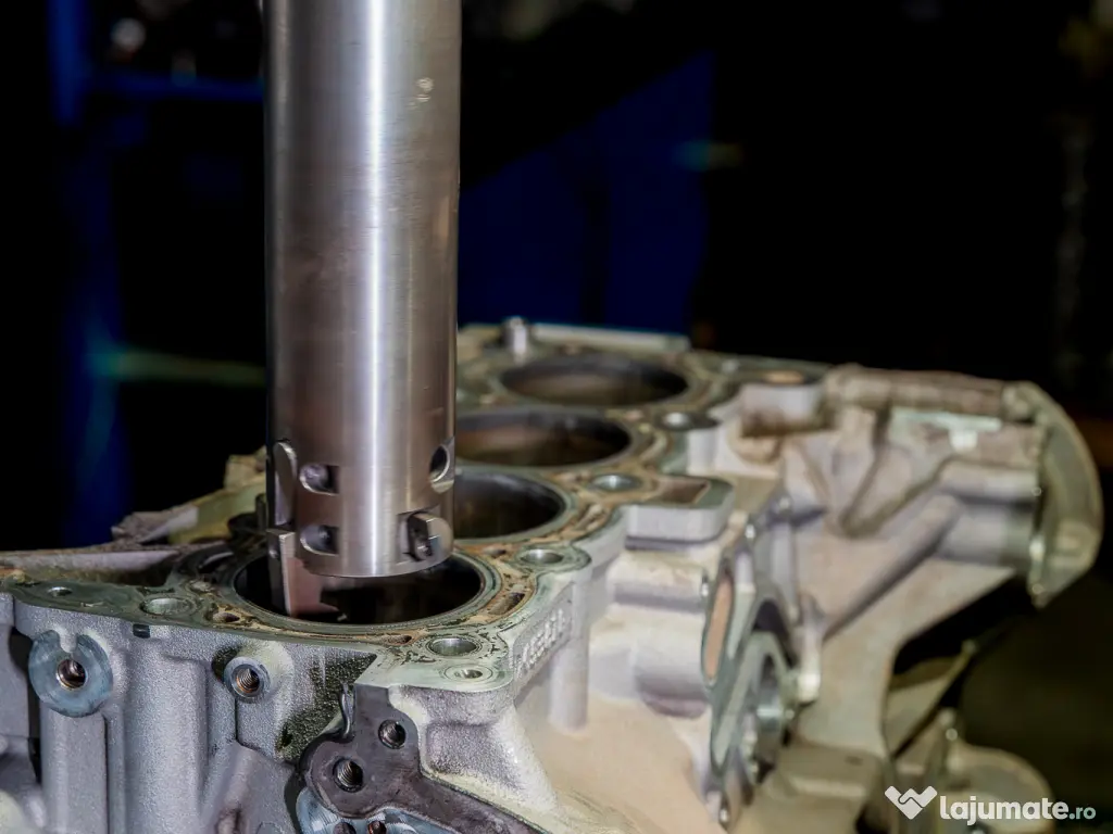 Motor Rover Evoque Discovery Sport 2.0 diesel 204DTD RECONDITIONAT 