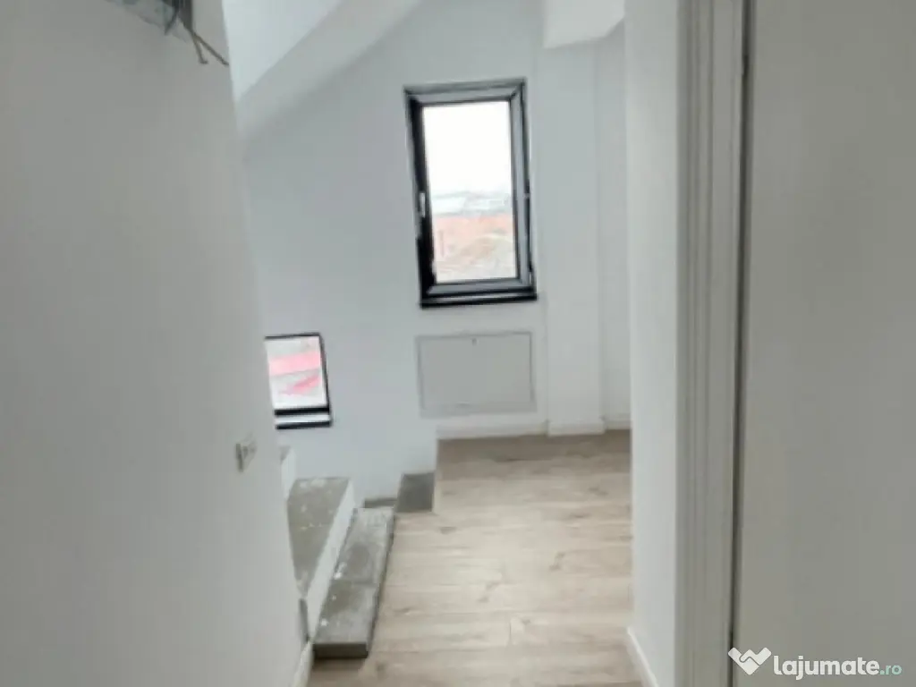 Casă modernă P+1, terasă generoasă, priveliște superbă 