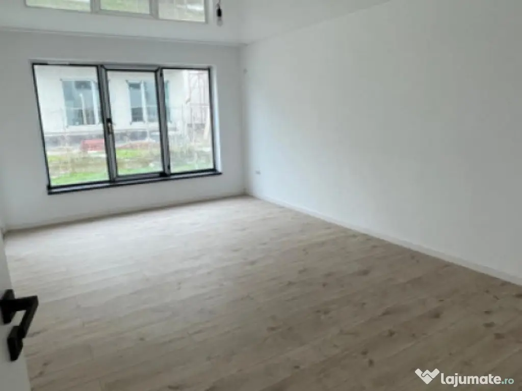 Casă modernă P+1, terasă generoasă, priveliște superbă 