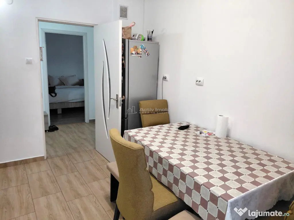 Baia Mare | Apartament 3 Camere Etaj 1 decomandat renovat 