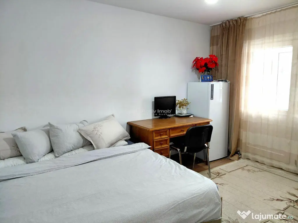 Baia Mare | Apartament 3 Camere Etaj 1 decomandat renovat 