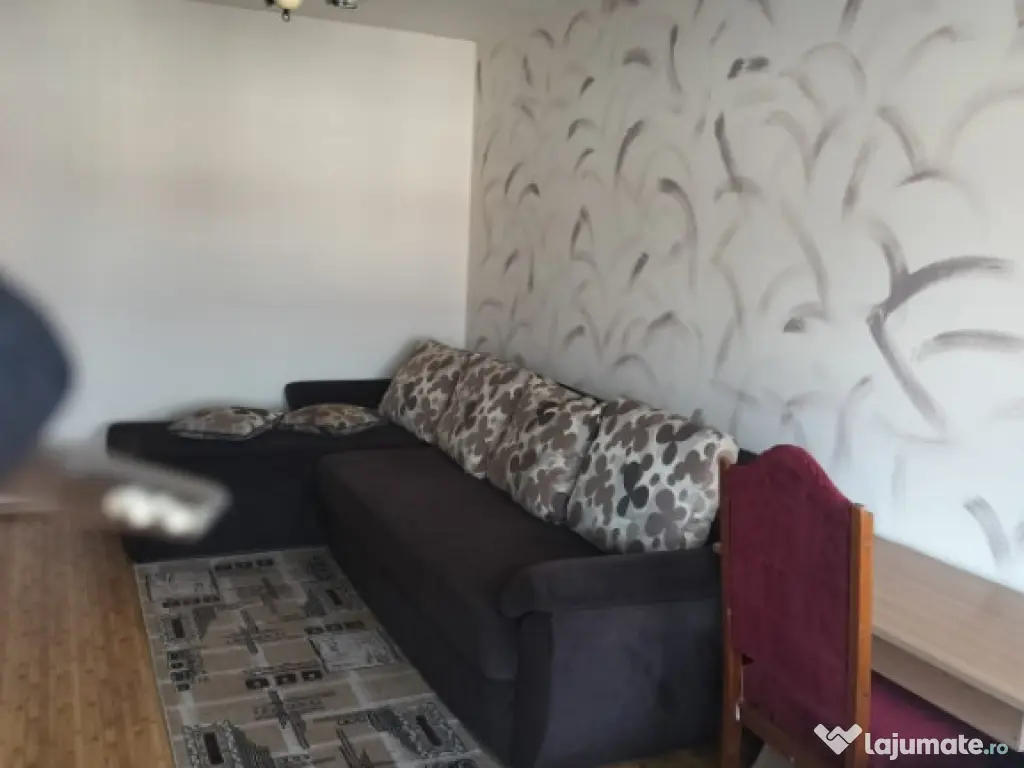 Apartament 2 camere, 49 mp, zona Policlinica - Bals 