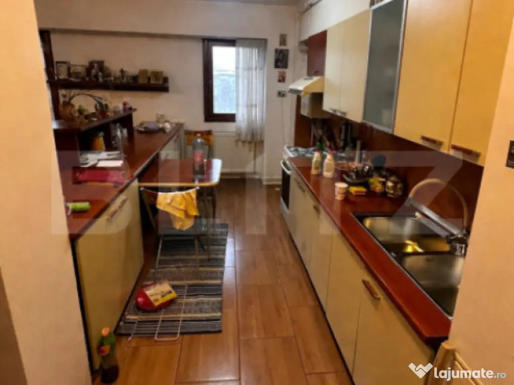 Apartament 2 camere, 65 mp, zona Galata 