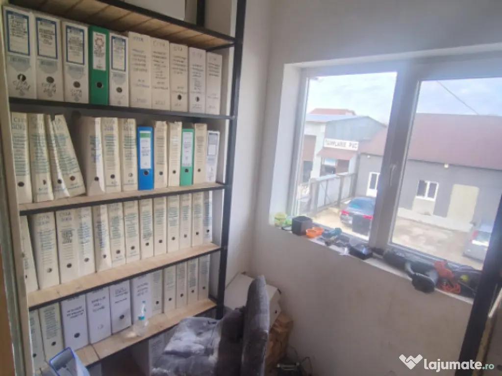 Birou de inchiriat, 10 mp, zona brestei ambasador