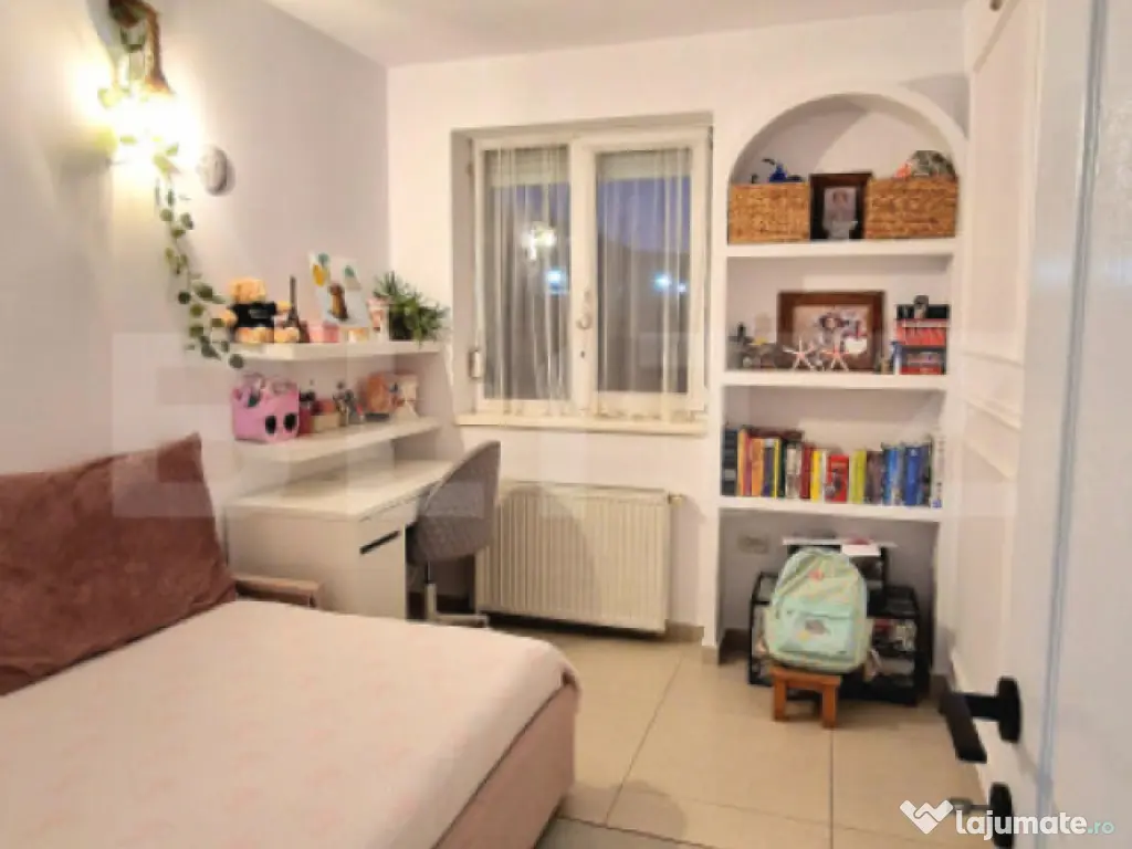 Apartament modern cu 3 camere, etajul 1, parcare cu CF, semi 