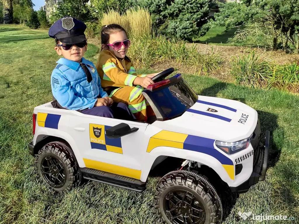 Masinuta electrica pt 2 copii Kinderauto Police Patrol 4x200w, 24V White