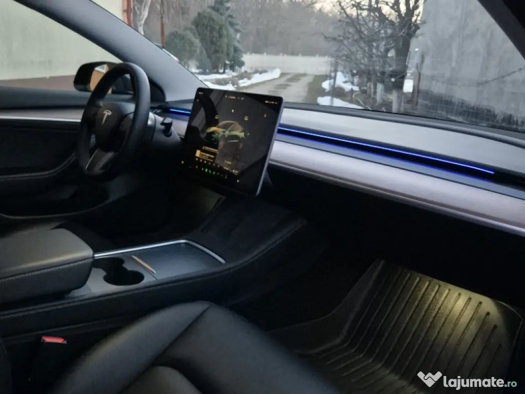 Tesla Model 3 Performance 