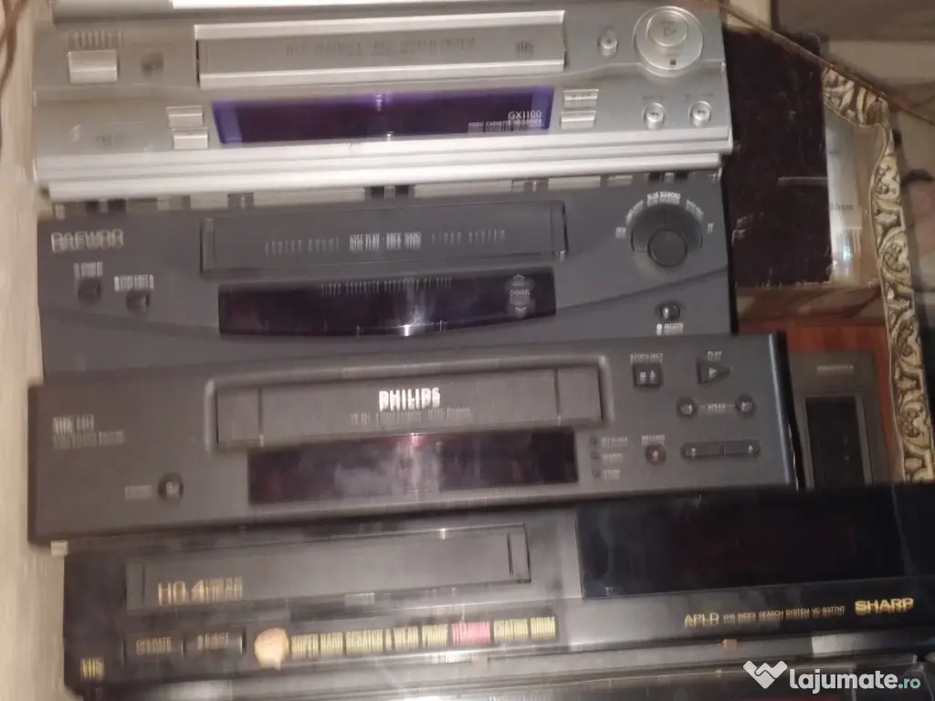 Dvd Player 3 buc si Video Recorder 7 buc