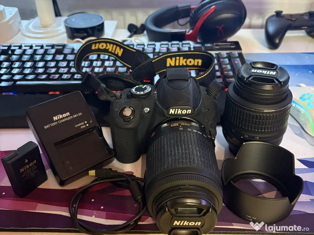 Nikon D3100 cu obiectivele 18-55mm + 55-200mm